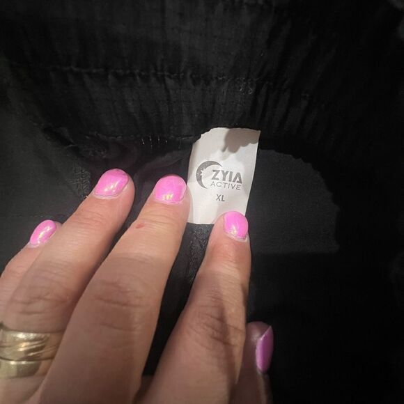 Zyia XL | Mens - Picture 3 of 4